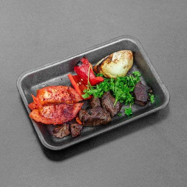 Charcoal-grilled beef tikka plate